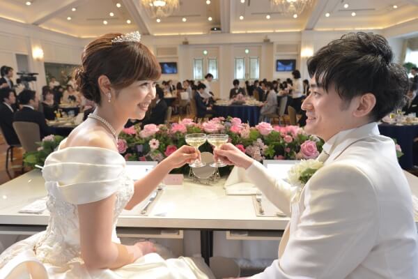 新潟市結婚式場　ブレストン　ゴージャス　ピンク　大人　オシャレ