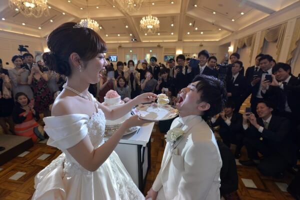 新潟市結婚式場　ブレストン　ゴージャス　ピンク　大人　オシャレ