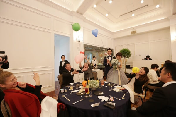 新潟市結婚式場　ブレストン　動物　森　ナチュラル　ウェディングケーキ　オールドカー　シトロエン　ゲスト参加型