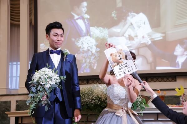 新潟市結婚式場　ブレストン　動物　森　ナチュラル　ウェディングケーキ　オールドカー　シトロエン　ゲスト参加型