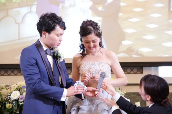 新潟市結婚式場　ブレストン　果実酒づくり　演出　テーブルラウンド　アットホーム　カジュアル　オシャレ