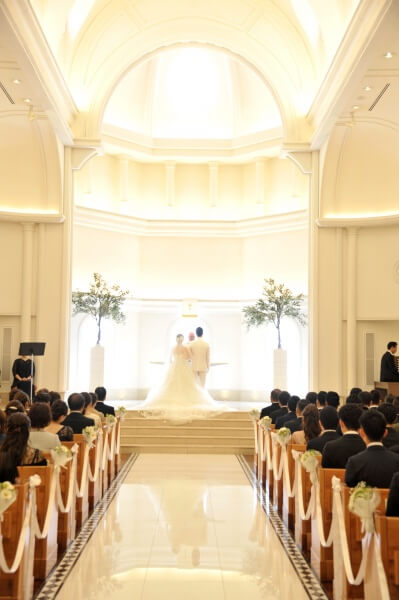 新潟市結婚式場　ブレストン　サマーウェディング　夏　コーディネート　フラワー　カラフル　入場曲　クイズ