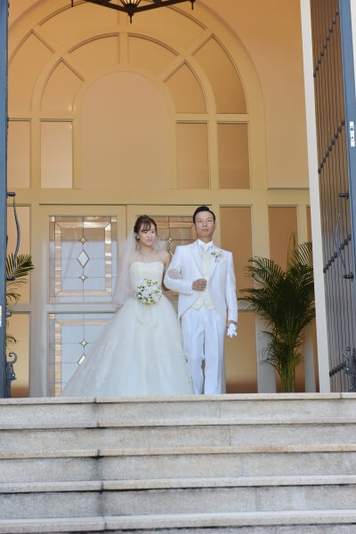 新潟市結婚式場　ブレストン　バルーンリリース　クイズ　旅行　チャペル式　演出　ゲーム　フラワーシャワー　