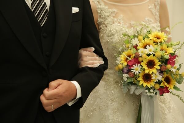 新潟市結婚式場　ブレストン　夏　サマーウェディング　ひまわり　カメラマン　カメラ　写真　ひまわり畑　ひまわり　ブーケ　チャペル式　バルーンリリース　アフターセレモニー　コンフェッティ　フラワーシャワー