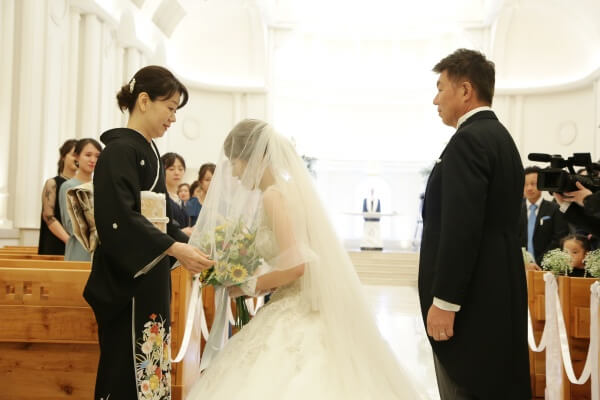 新潟市結婚式場　ブレストン　夏　サマーウェディング　ひまわり　カメラマン　カメラ　写真　ひまわり畑　ひまわり　ブーケ　チャペル式　バルーンリリース　アフターセレモニー　コンフェッティ　フラワーシャワー