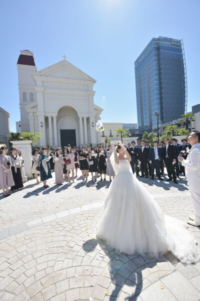 新潟市結婚式場　ブレストン　バルーンリリース　クイズ　旅行　チャペル式　演出　ゲーム　フラワーシャワー　