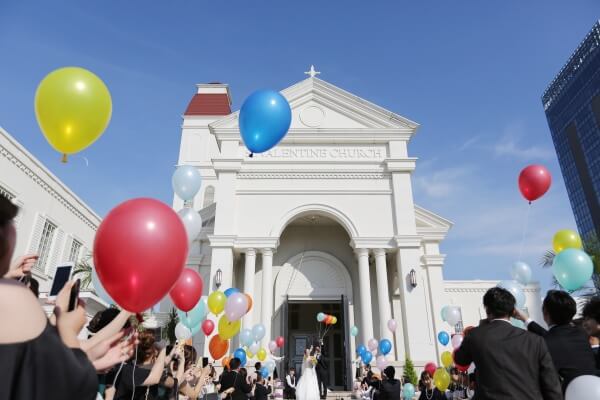 新潟市結婚式場　ブレストン　夏　サマーウェディング　ひまわり　カメラマン　カメラ　写真　ひまわり畑　ひまわり　ブーケ　チャペル式　バルーンリリース　アフターセレモニー　コンフェッティ　フラワーシャワー