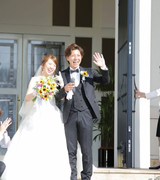 新潟市結婚式場　ブレストン　夏　サマーウェディング　ひまわり　カメラマン　カメラ　写真　ひまわり畑　ひまわり　ブーケ　チャペル式　バルーンリリース　アフターセレモニー　コンフェッティ　フラワーシャワー