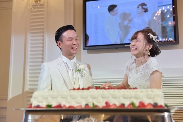 新潟市結婚式場　ブレストン　バルーンリリース　クイズ　旅行　チャペル式　演出　ゲーム　旅行　パーティ　記念日