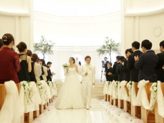 お二人がキラキラ輝く演出いっぱい❤ティファニーブルーウェディング【Chapel Ceremony】