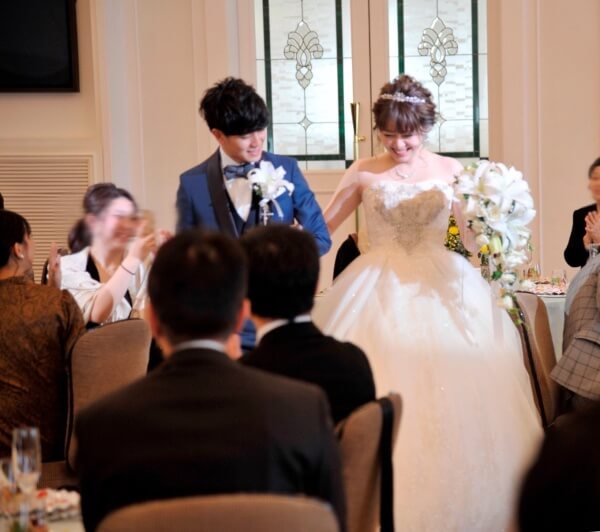 新潟市結婚式場　ブレストン　おもてなし　ゲスト参加型　チャペル式　ウェディングパーティ　果実酒づくり　テーブルラウンド　フォトラウンド　おつまみ　ビュッフェ　バルーンリリース　プロフィールムービー