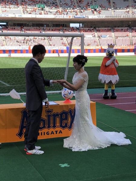 新潟市結婚式場　ブレストン　結婚式　アルビレックス新潟　アルビサポーター　ビックスワン